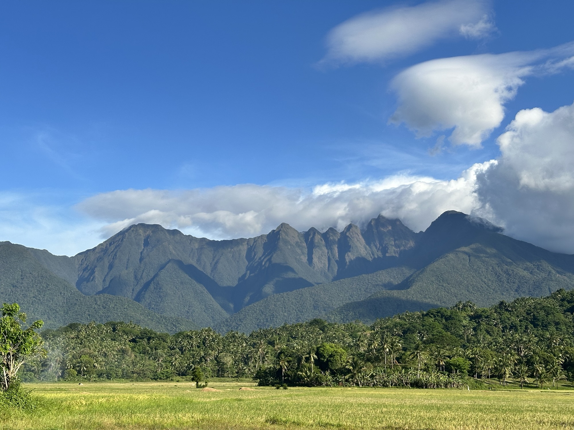 [Sibuyan, Romblon] Trekking Guiting-Guiting: Endurance, Views, and Adventure – 2058 MASL – 3D/2N